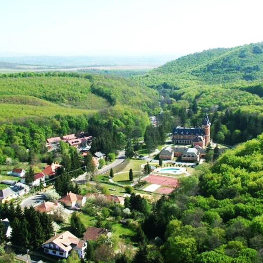 Matra Wellness Vendeghaz Hotel Parádsasvár Екстериор снимка